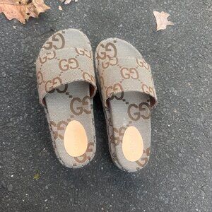 Immitation Gucci Slides- size 8